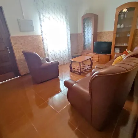 Casa Da Tia Maria بيت للعطل Famalicão